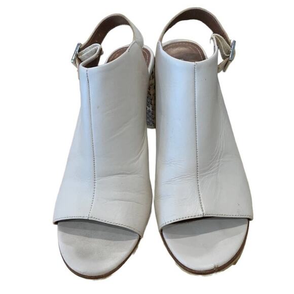 Donald pliner block chunky heel shoes. Peep toe sling back size 8.5 - Picture 2 of 6